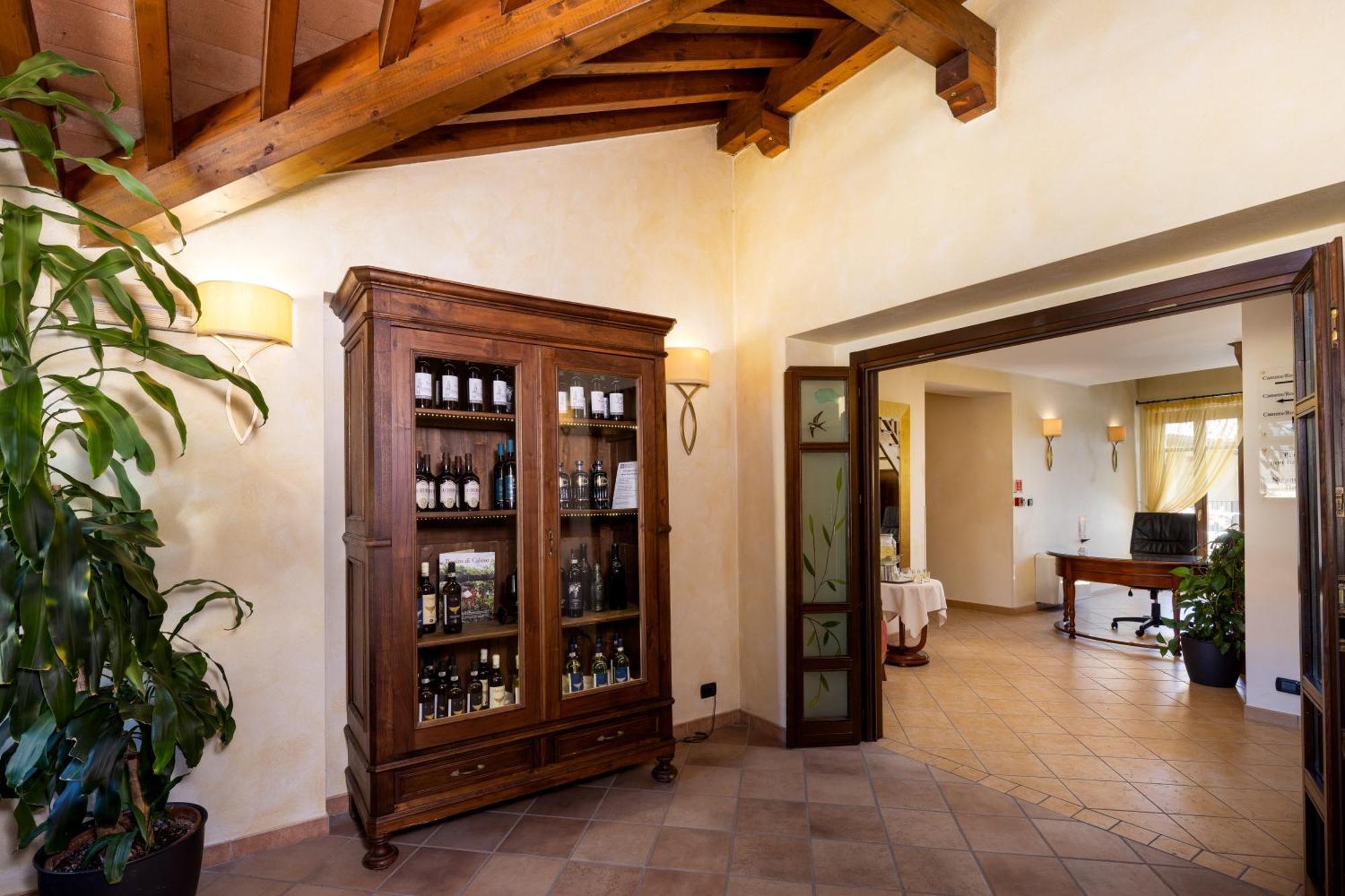 Best Western Plus Hotel Le Rondini San Francesco al Campo Exterior foto